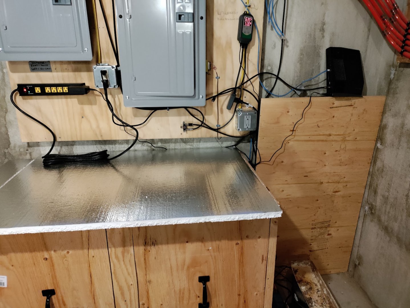 Freezer running and cooling - temp top.jpeg