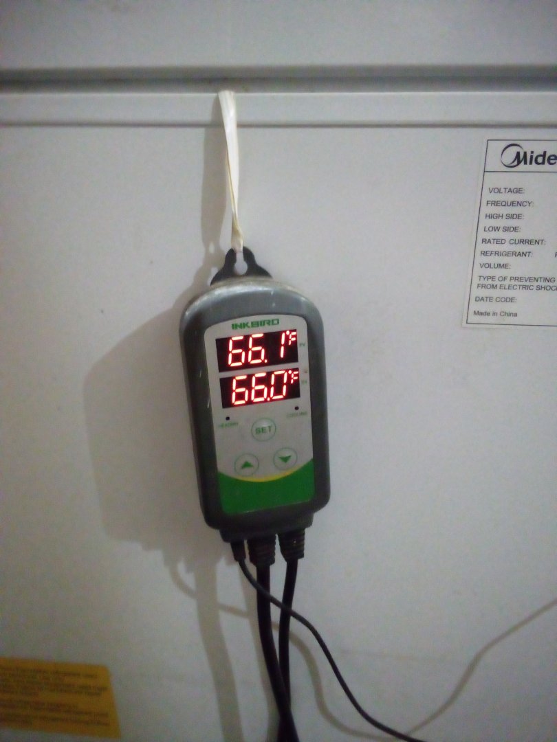 Set_Kegerator_Temp[2].jpg