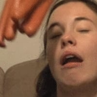 200x200px-zc-4056fafa-girl-getting-hit-in-the-face-with-hotdogs-6.gif